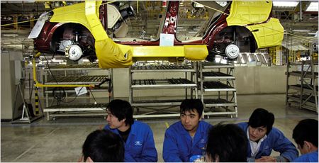 auto plant GM China.jpg