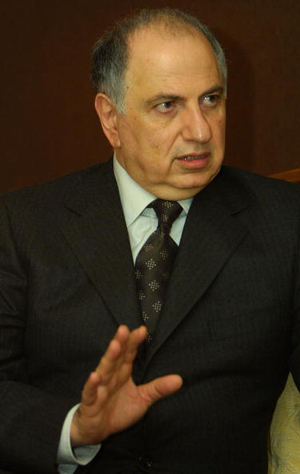 chalabigt.jpg