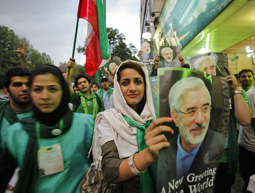 iran green wave.jpg