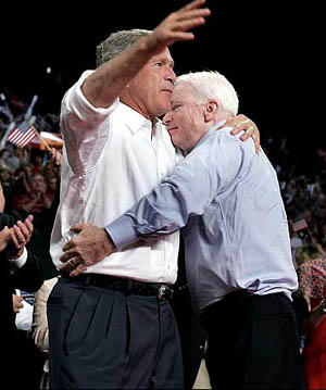 mccain bush hug twn.jpg