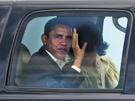 obama wave car twn.jpg